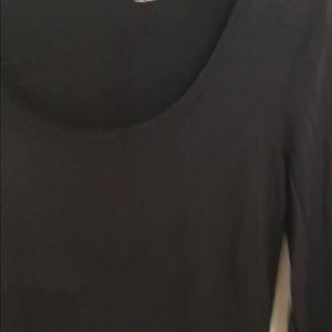 Caslon size M black long sleeved tee